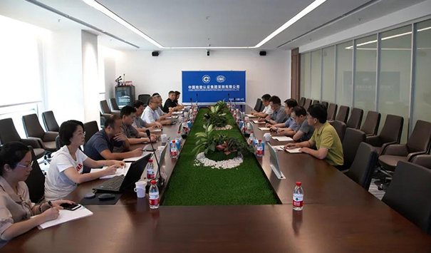 深圳海關(guān)工業(yè)品檢測(cè)技術(shù)中心閆杰主任一行到訪中檢集團(tuán)深圳公司進(jìn)行業(yè)務(wù)交流