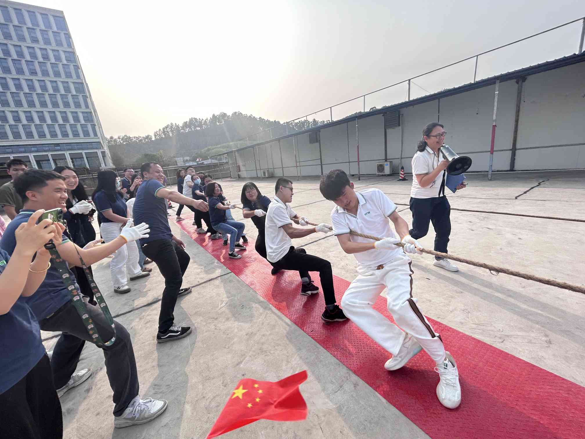 全民健身樹(shù)新風(fēng)，趣味運(yùn)動(dòng)展風(fēng)采